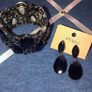Heavy nice bracelet and matching earrings